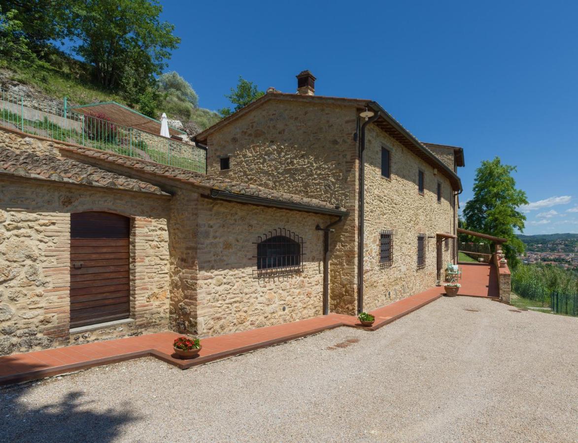 Villa La Coccola Поджібонсі Екстер'єр фото